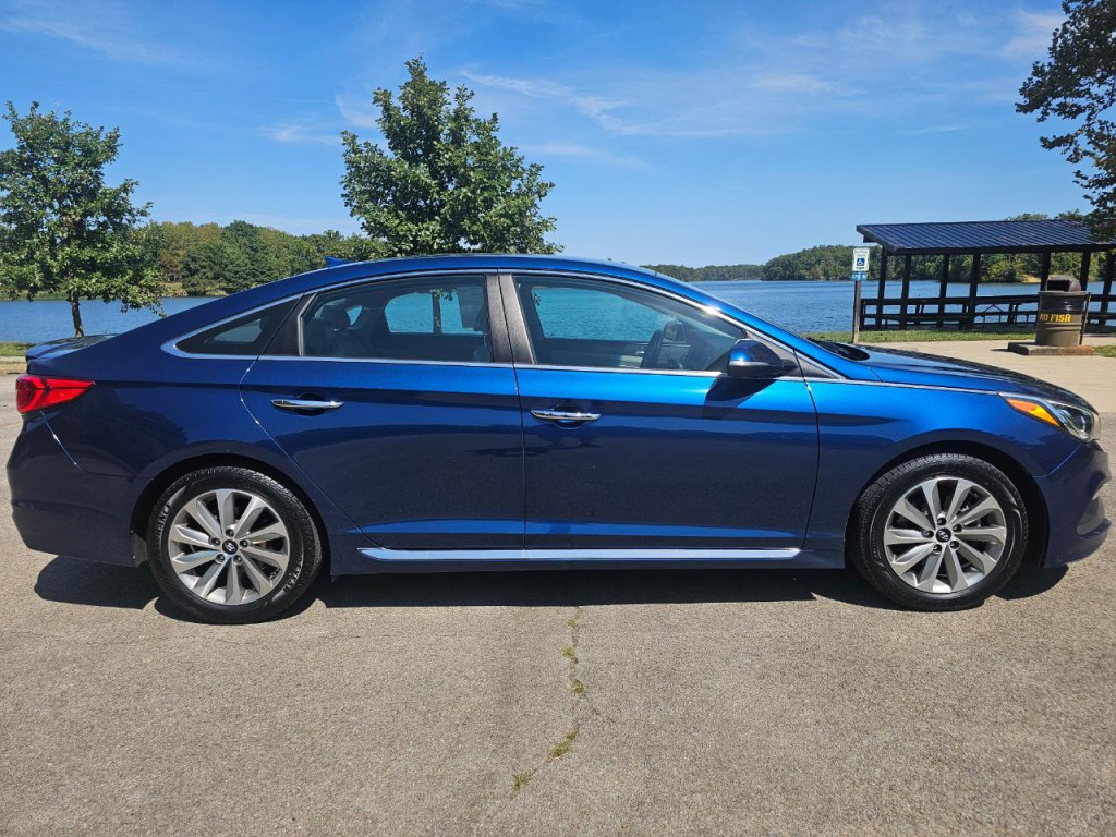 2016 Hyundai Sonata Image 3