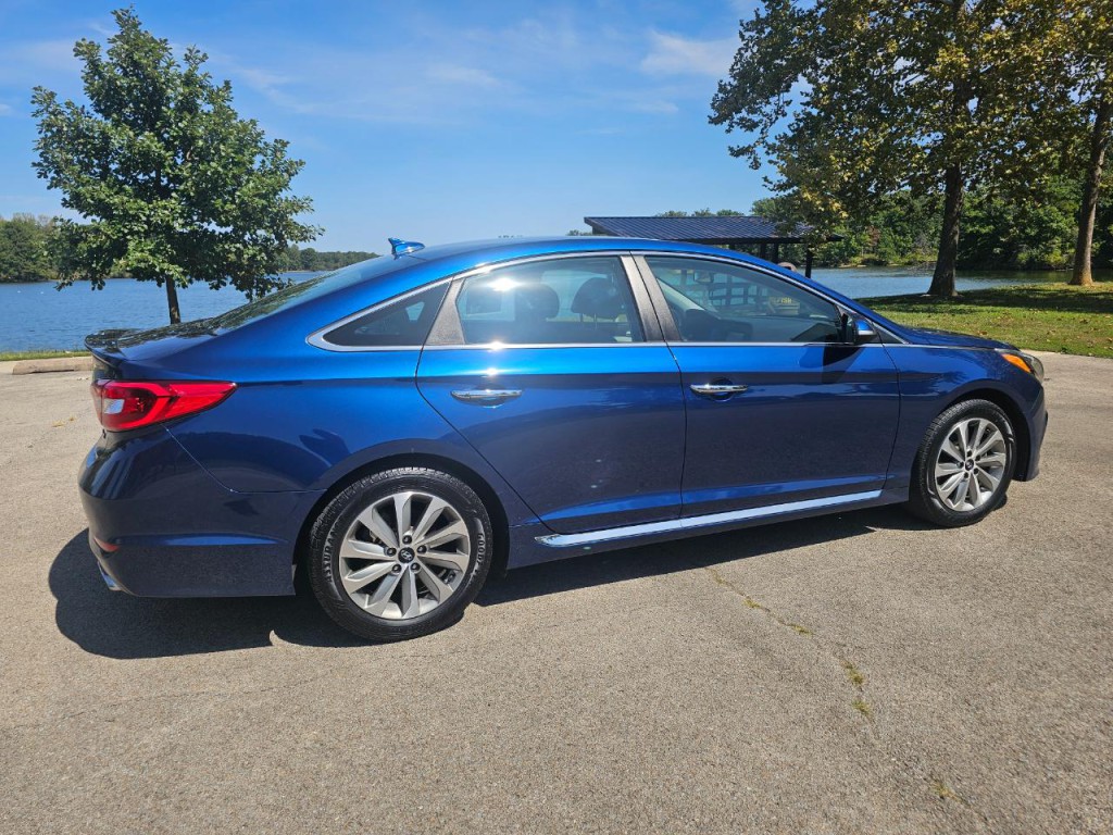 2016 Hyundai Sonata Image 4