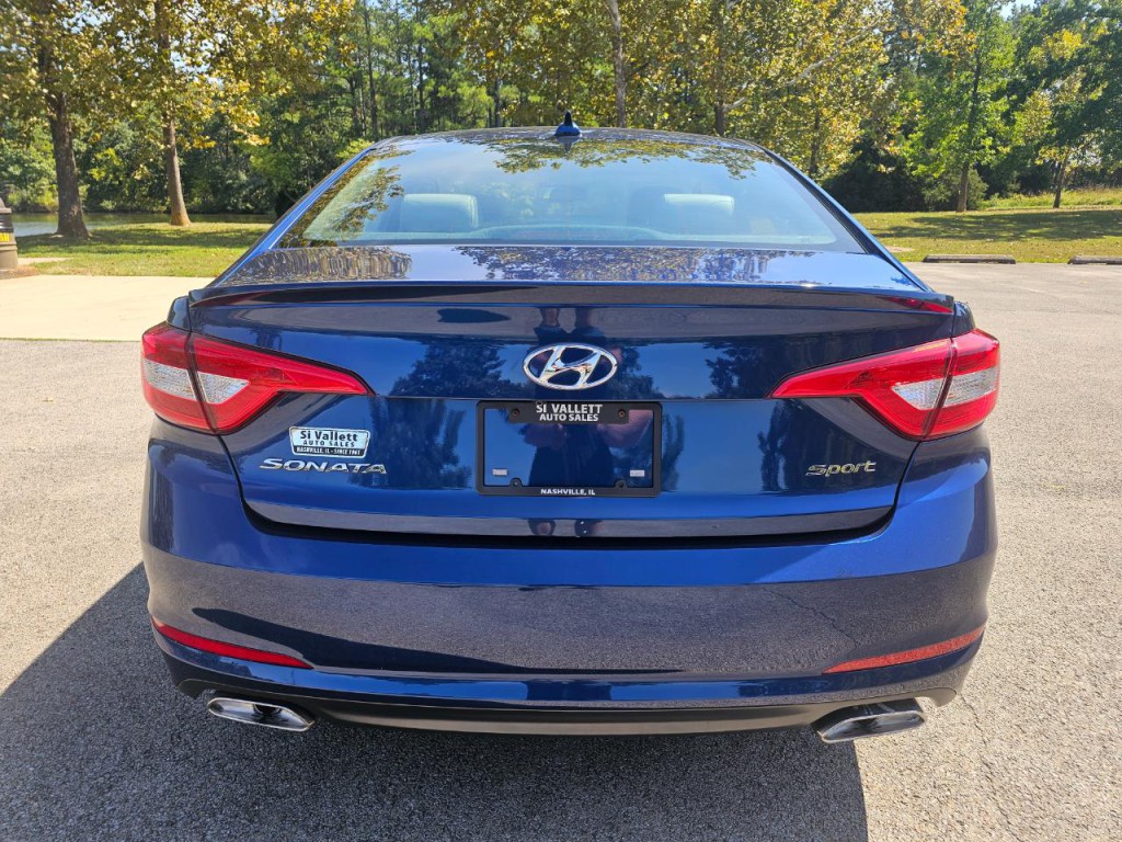 2016 Hyundai Sonata Image 6