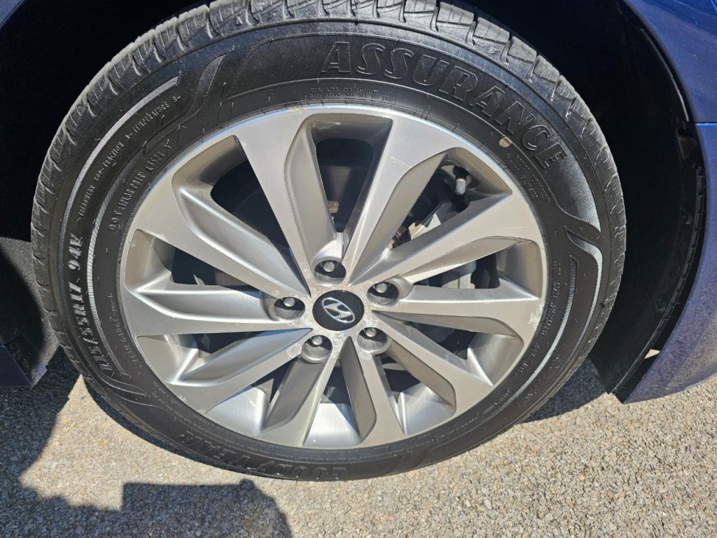 2016 Hyundai Sonata Image 14