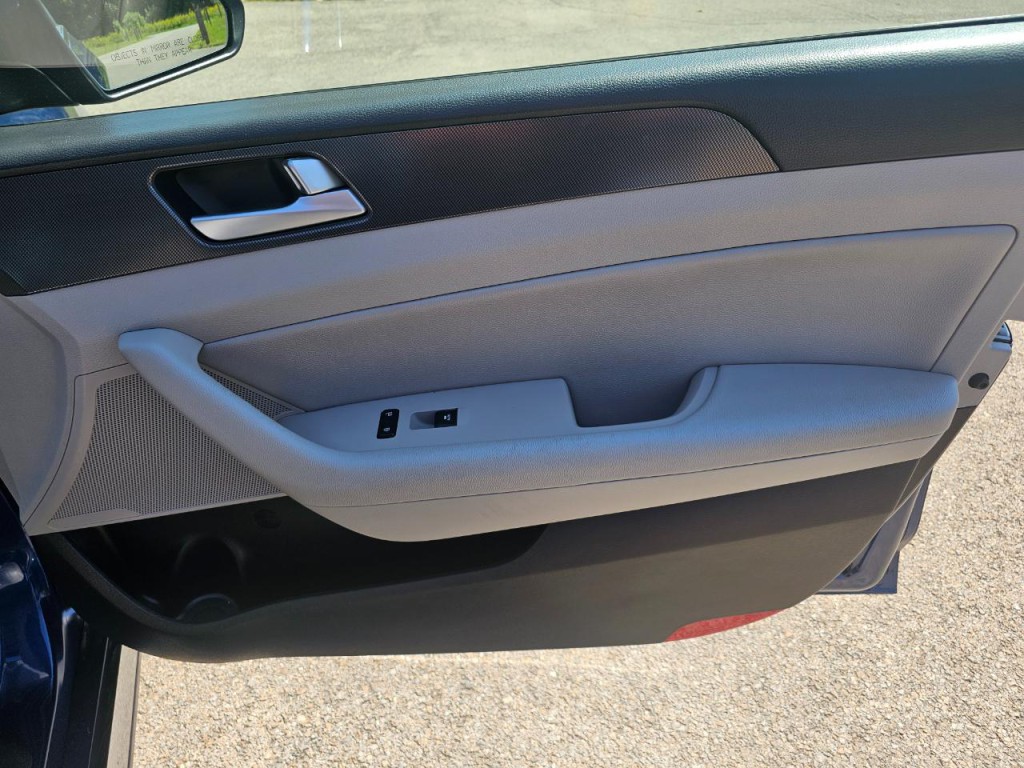 2016 Hyundai Sonata Image 15