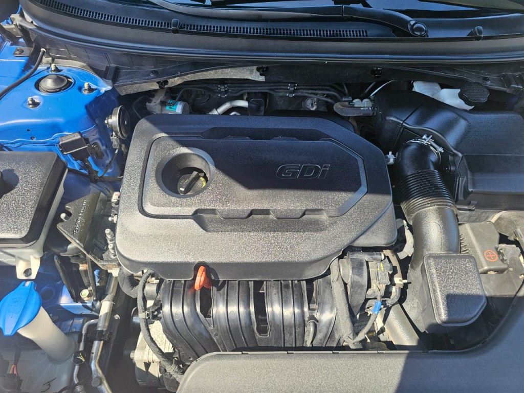 2016 Hyundai Sonata Image 27