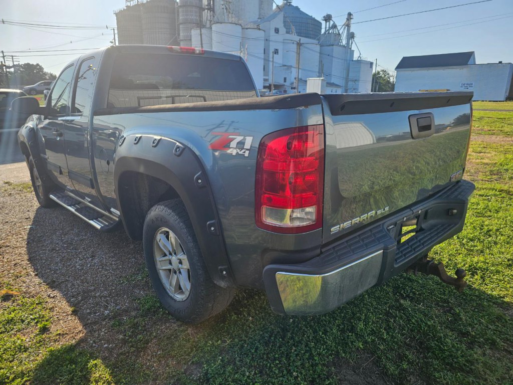 2007 GMC Sierra 1500 Image 4