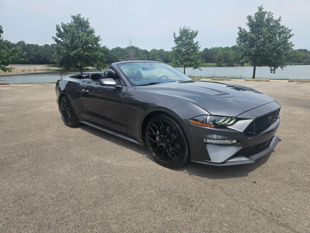2020 Ford Mustang Image 13