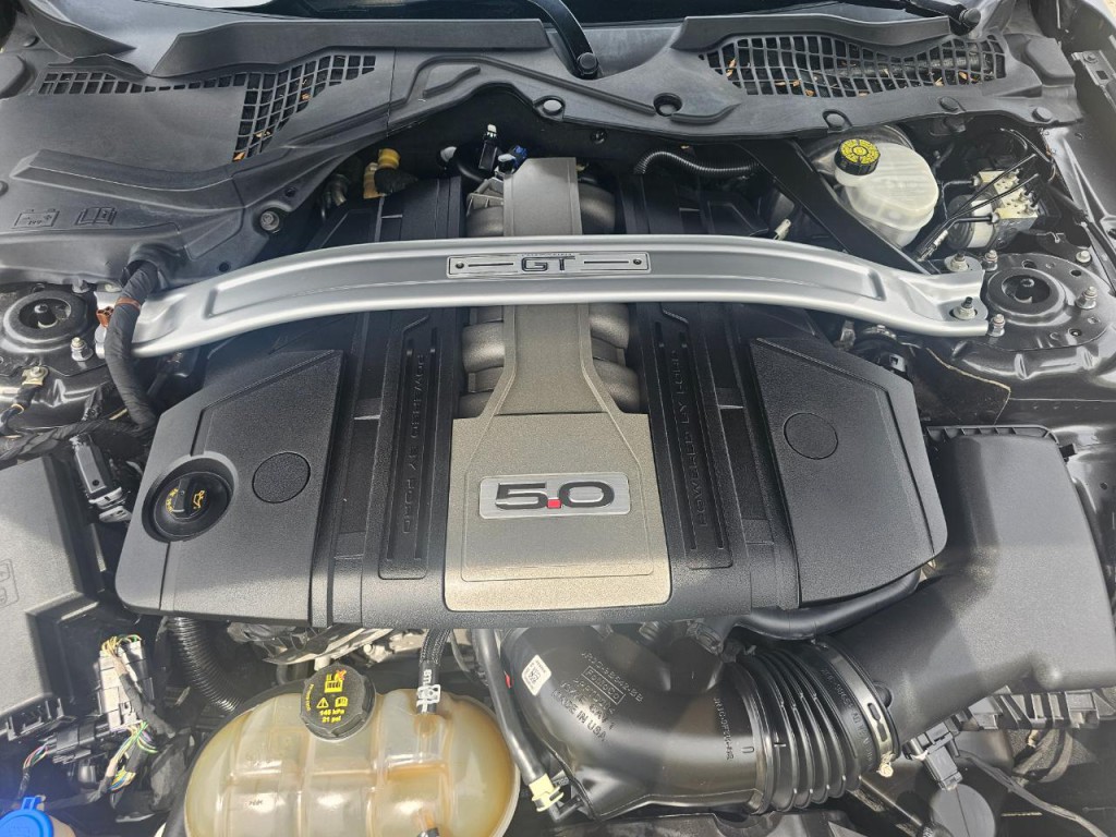 2020 Ford Mustang Image 29