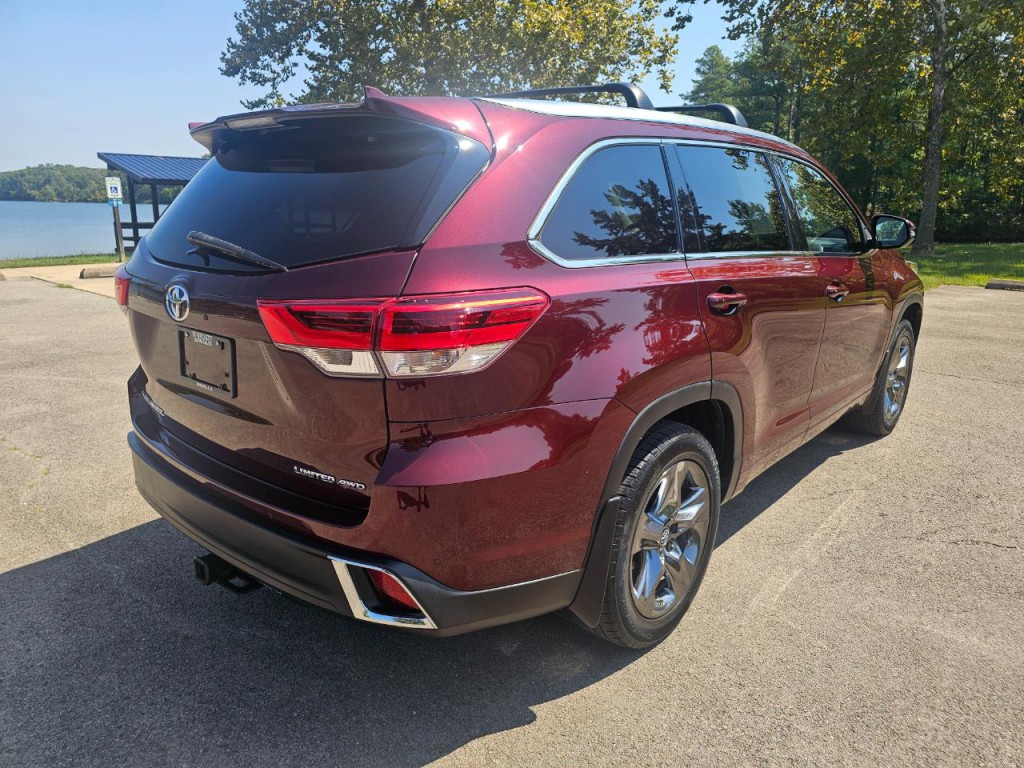 2018 Toyota Highlander Image 5