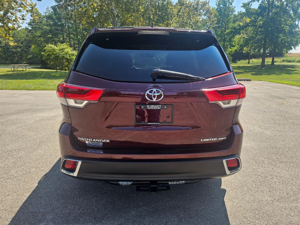 2018 Toyota Highlander Image 6