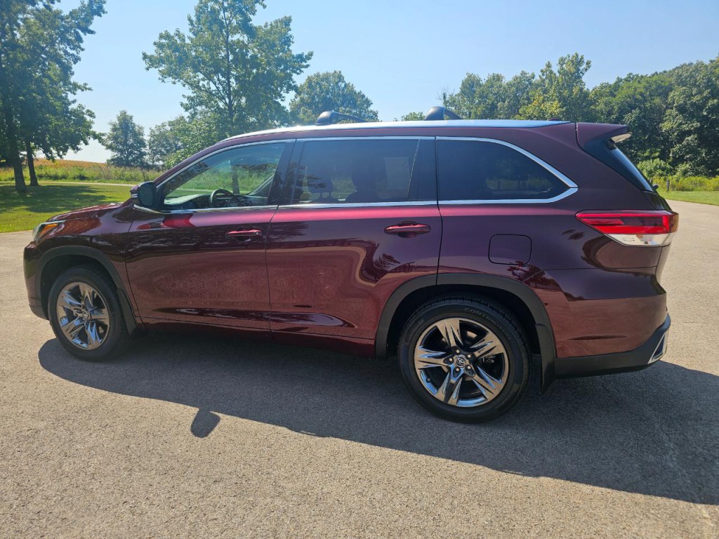 2018 Toyota Highlander Image 8
