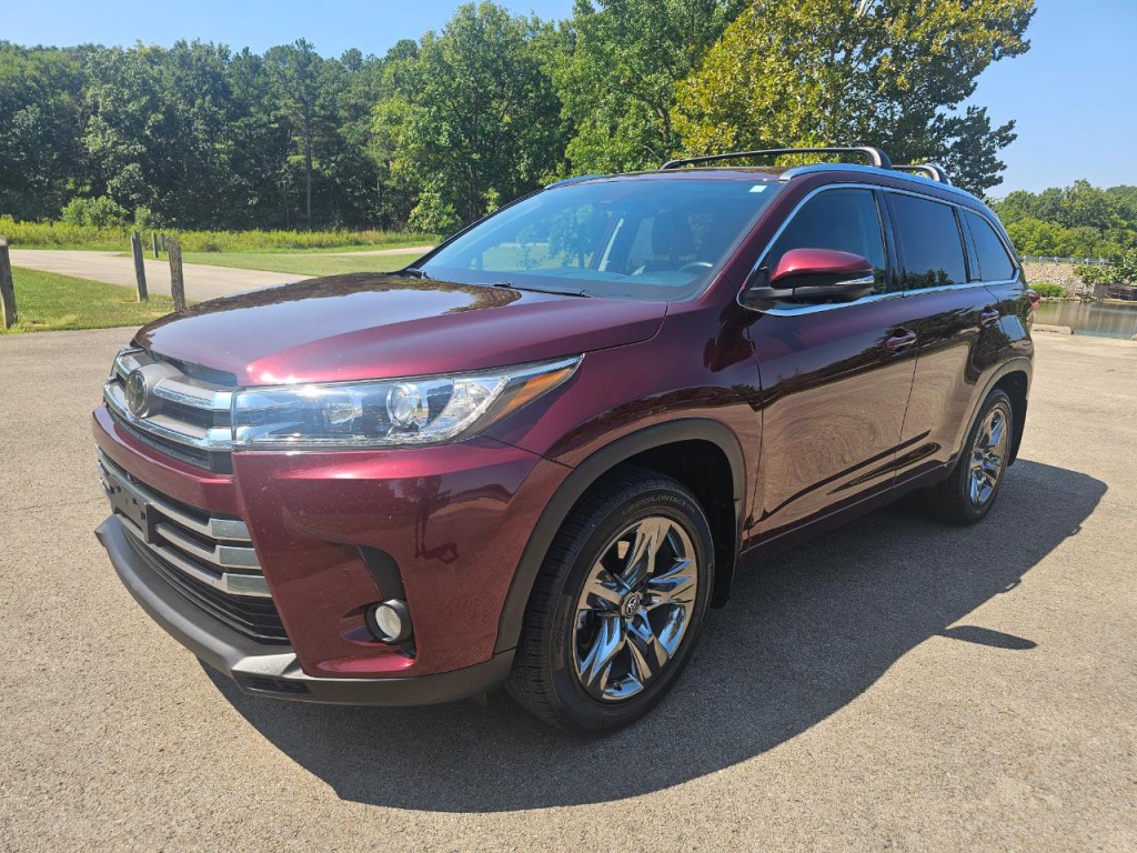 2018 Toyota Highlander Image 11