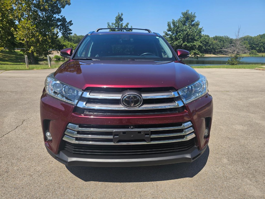 2018 Toyota Highlander Image 12