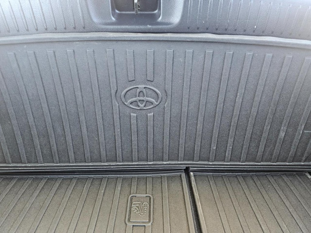 2018 Toyota Highlander Image 20