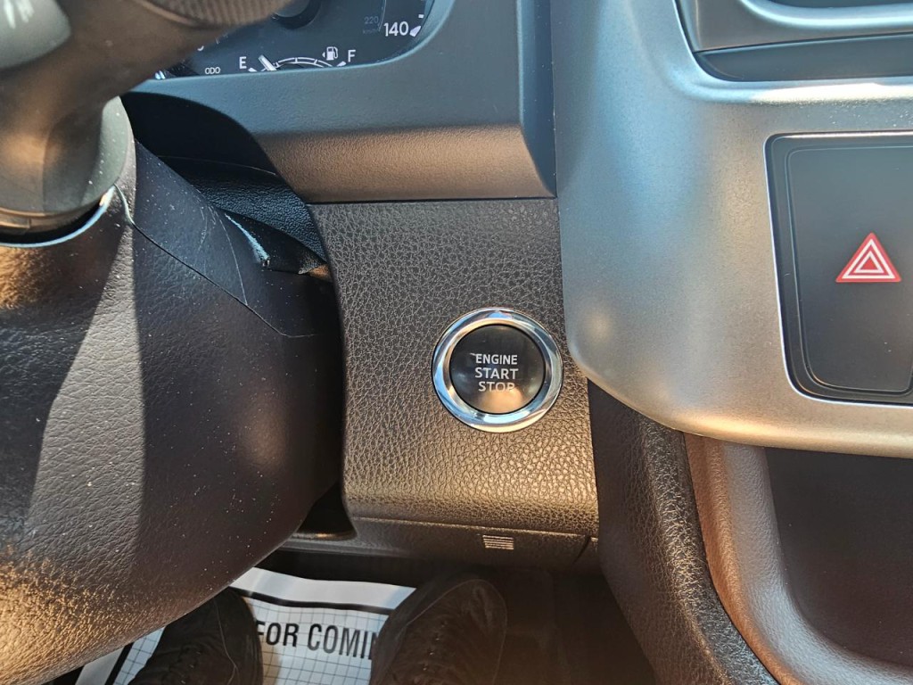 2018 Toyota Highlander Image 39