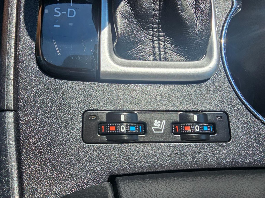 2018 Toyota Highlander Image 46