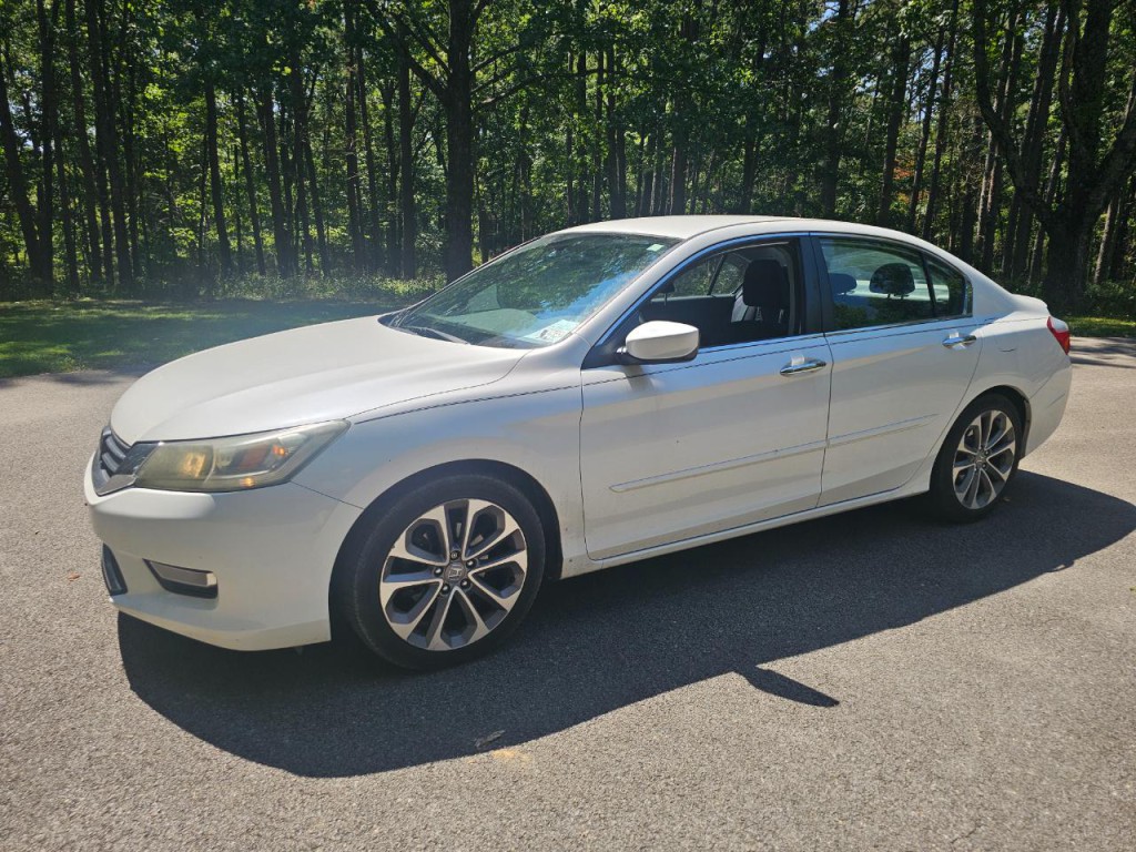 2013 Honda Accord Image 4