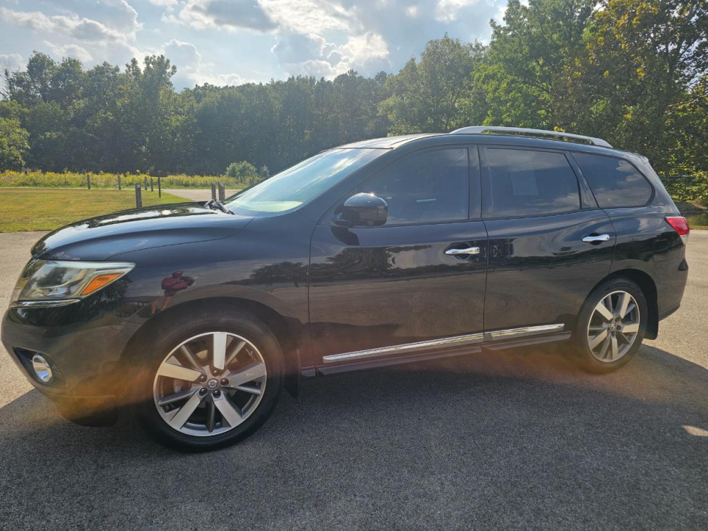 2014 Nissan Pathfinder Image 10