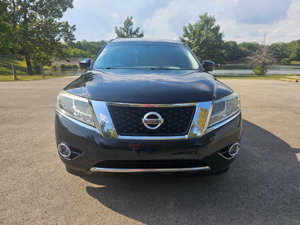 2014 Nissan Pathfinder Image 12