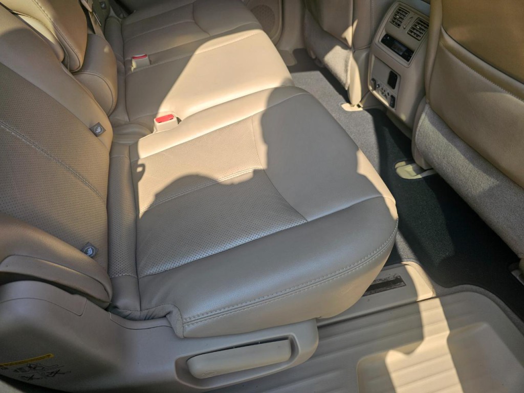 2014 Nissan Pathfinder Image 18