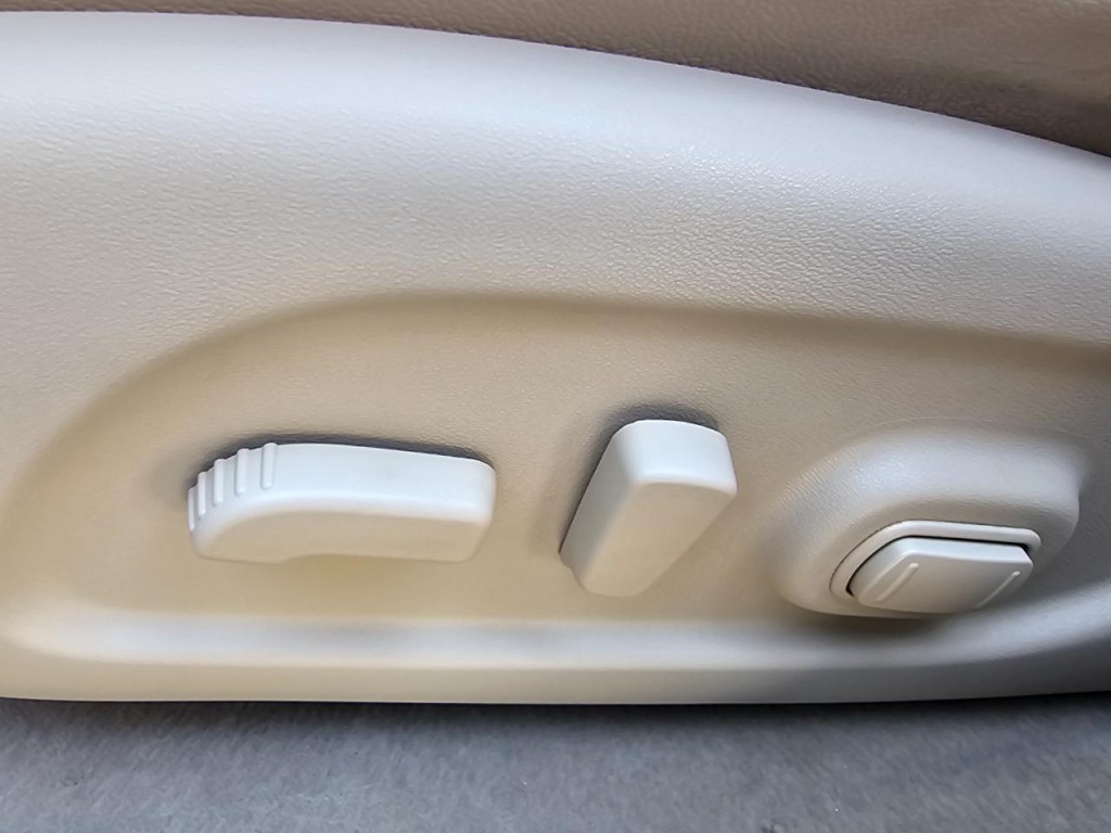 2014 Nissan Pathfinder Image 35