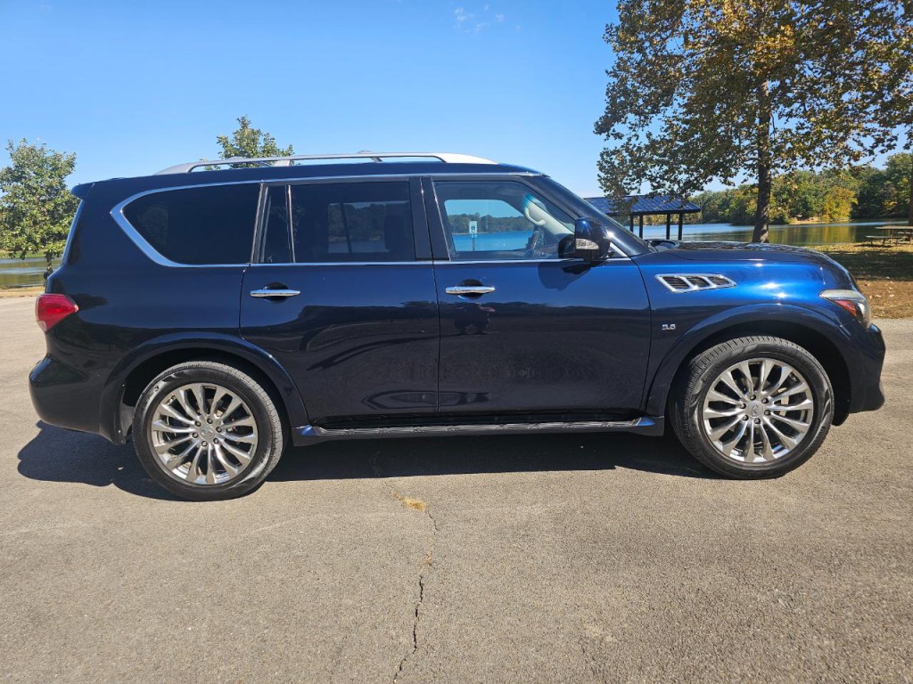 2015 INFINITI QX80 Image 3