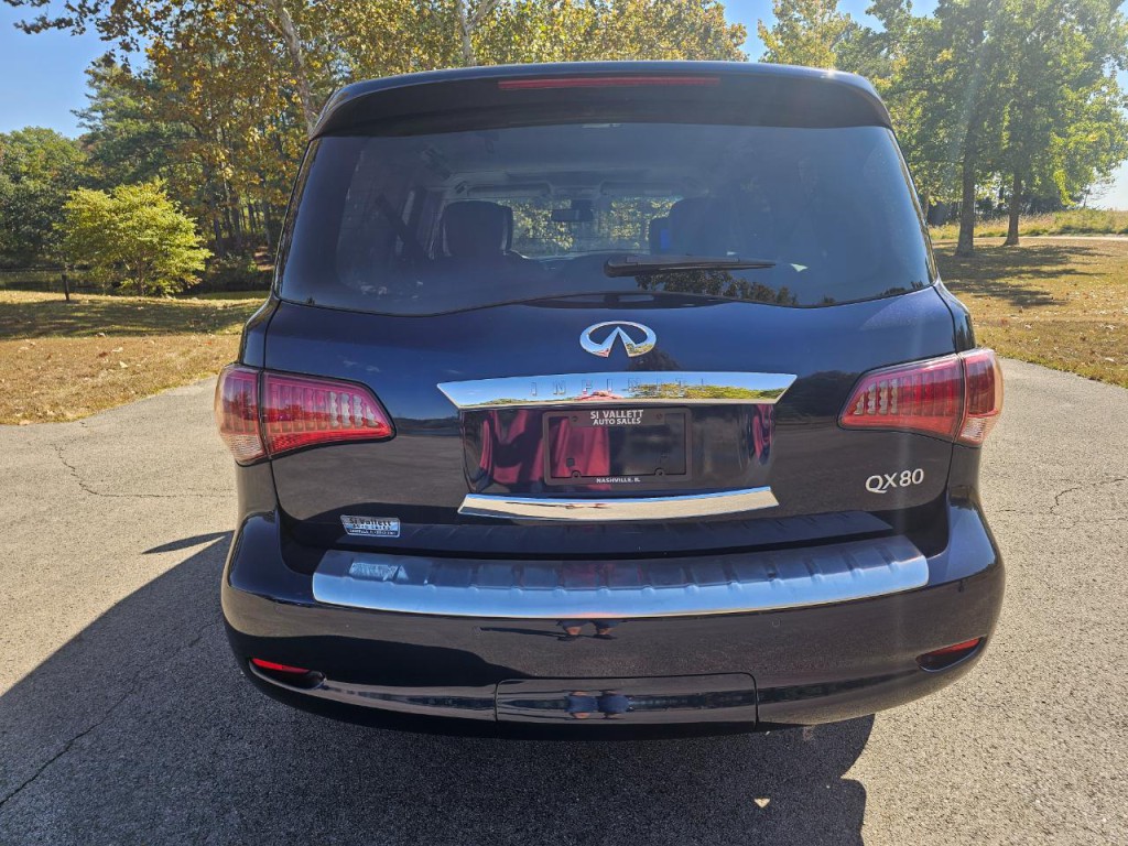 2015 INFINITI QX80 Image 6