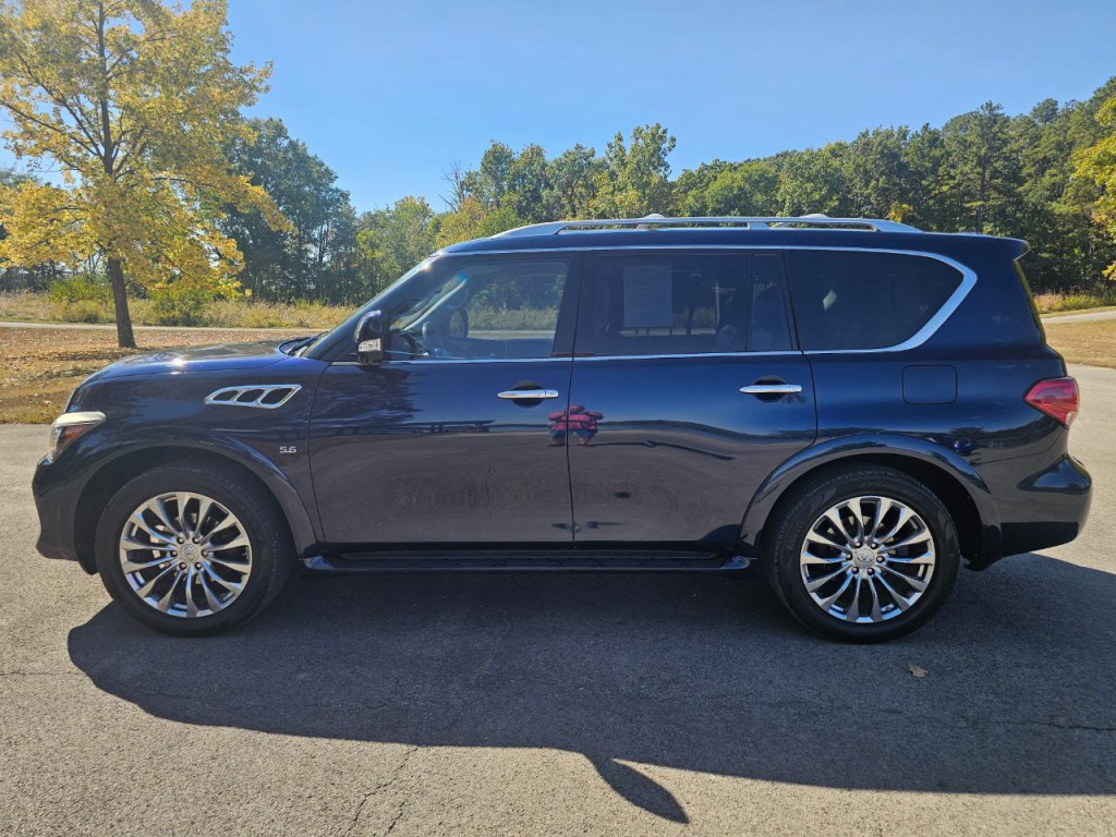 2015 INFINITI QX80 Image 9