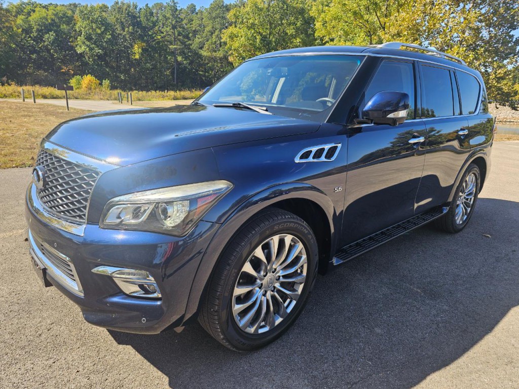 2015 INFINITI QX80 Image 11