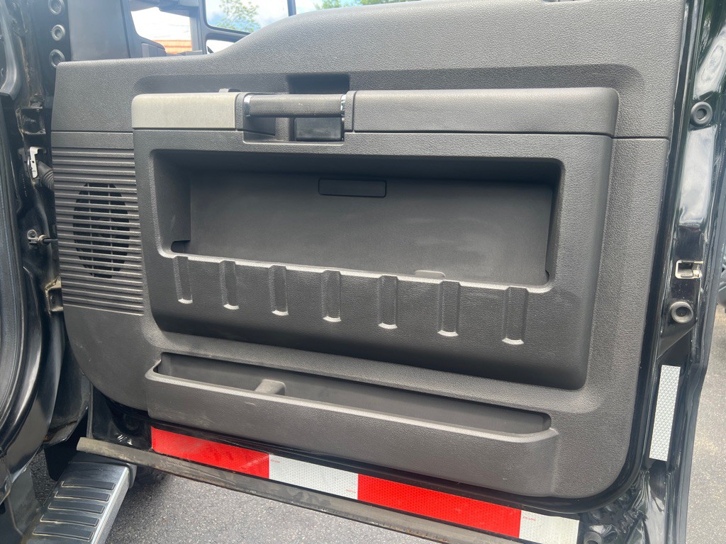 2013 Ford F-350 Image 11