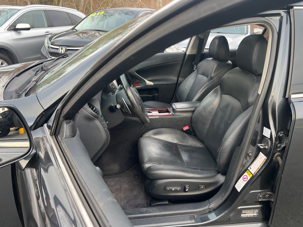 2008 Lexus IS Image 8