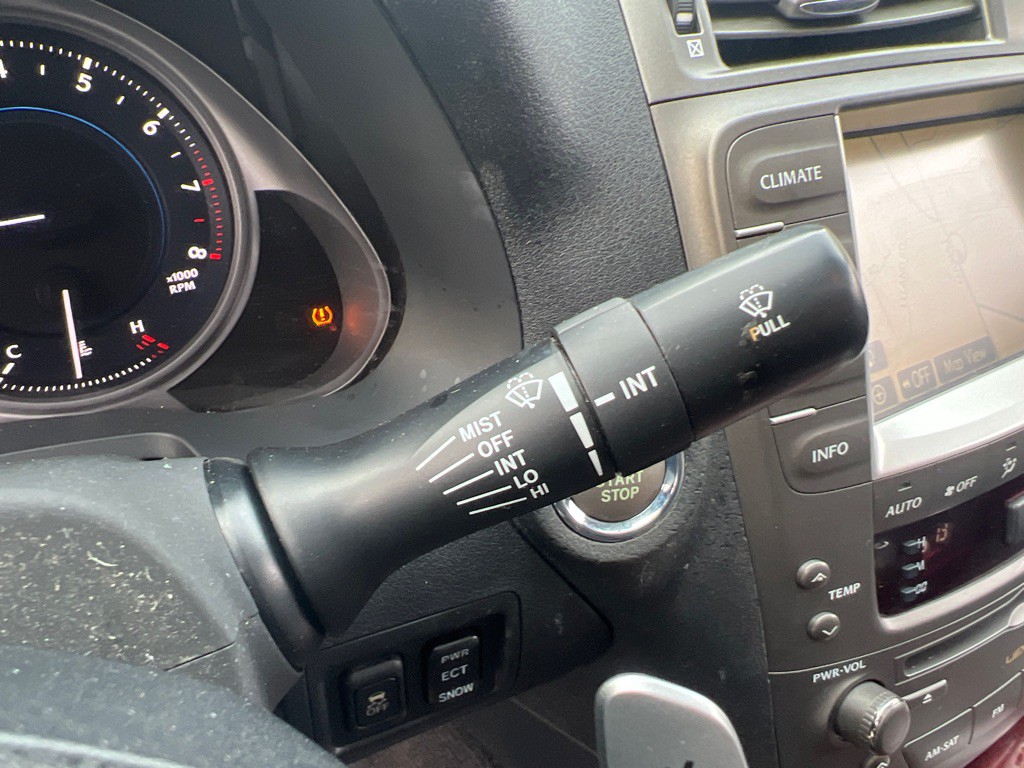 2008 Lexus IS Image 16