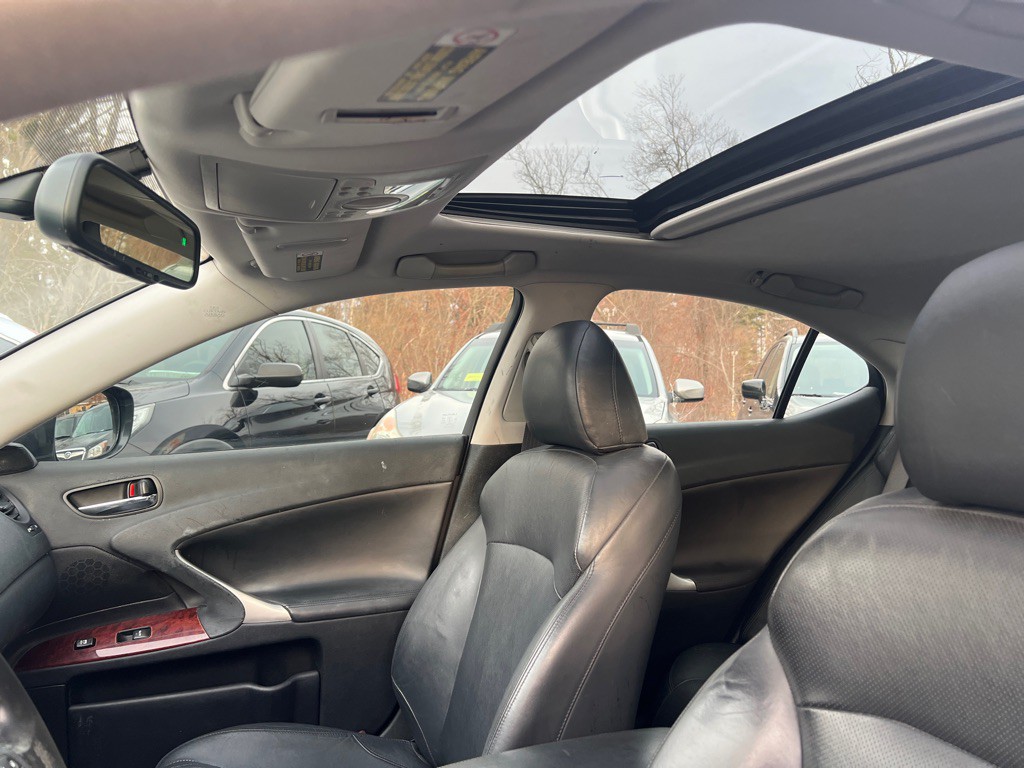 2008 Lexus IS Image 19