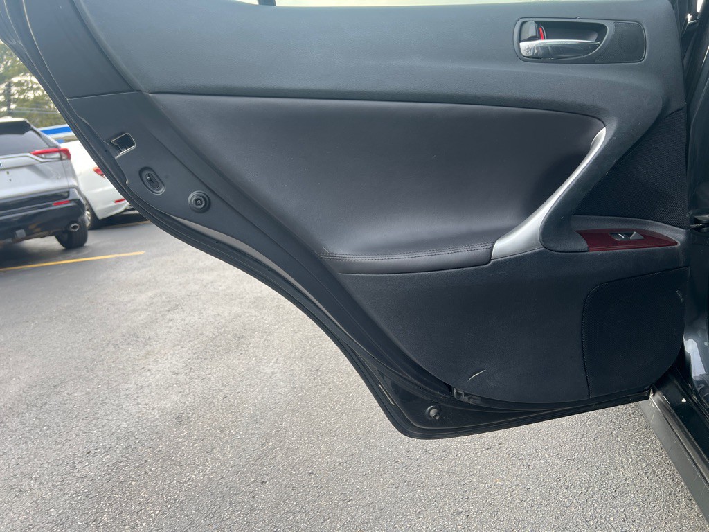 2008 Lexus IS Image 40