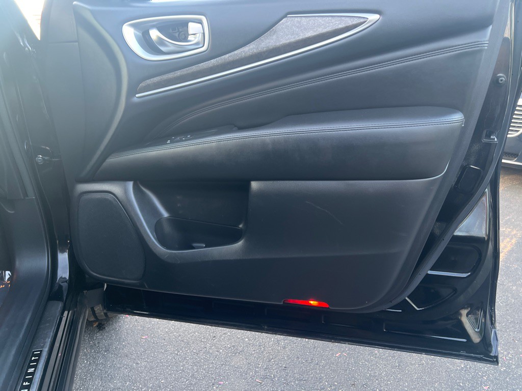 2013 INFINITI JX35 Image 13