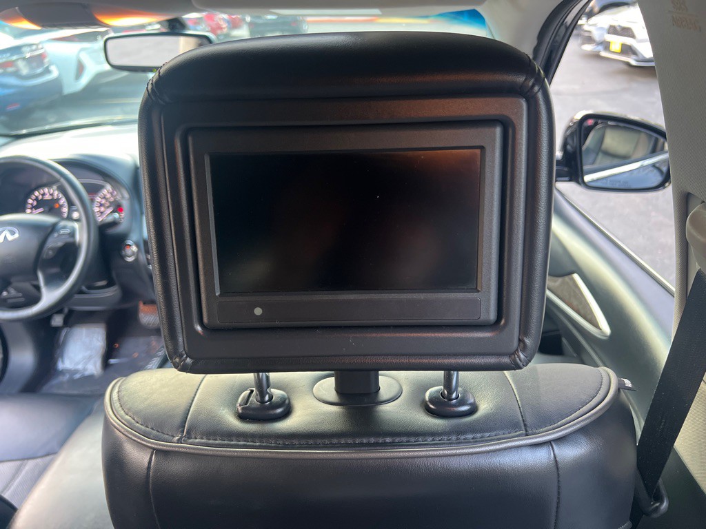2013 INFINITI JX35 Image 34