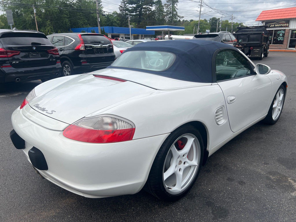2004 Porsche Boxster Image 27