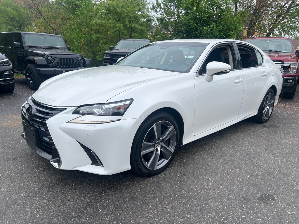 2020 Lexus GS Image 1