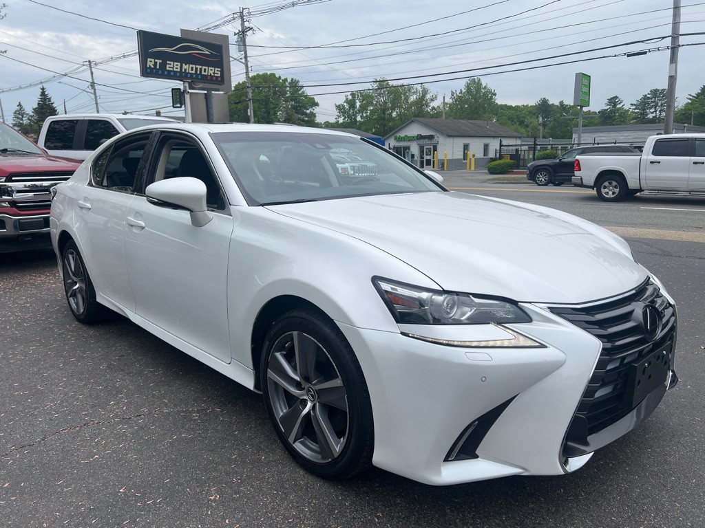 2020 Lexus GS Image 6