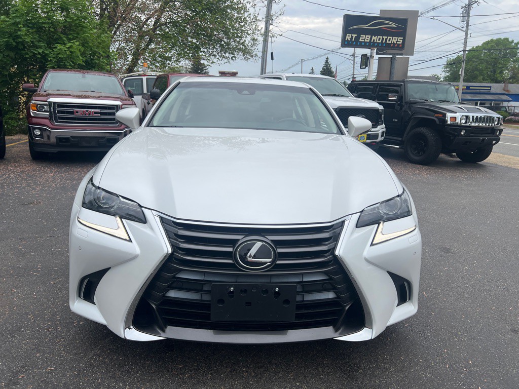 2020 Lexus GS Image 8