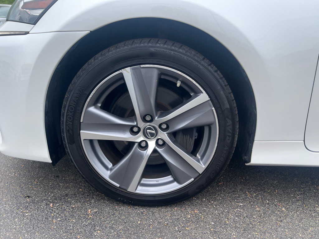 2020 Lexus GS Image 33