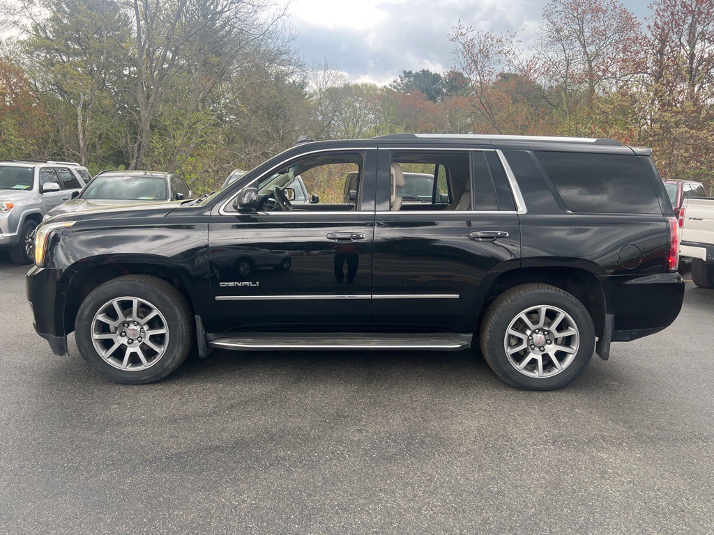2015 GMC Yukon Image 2