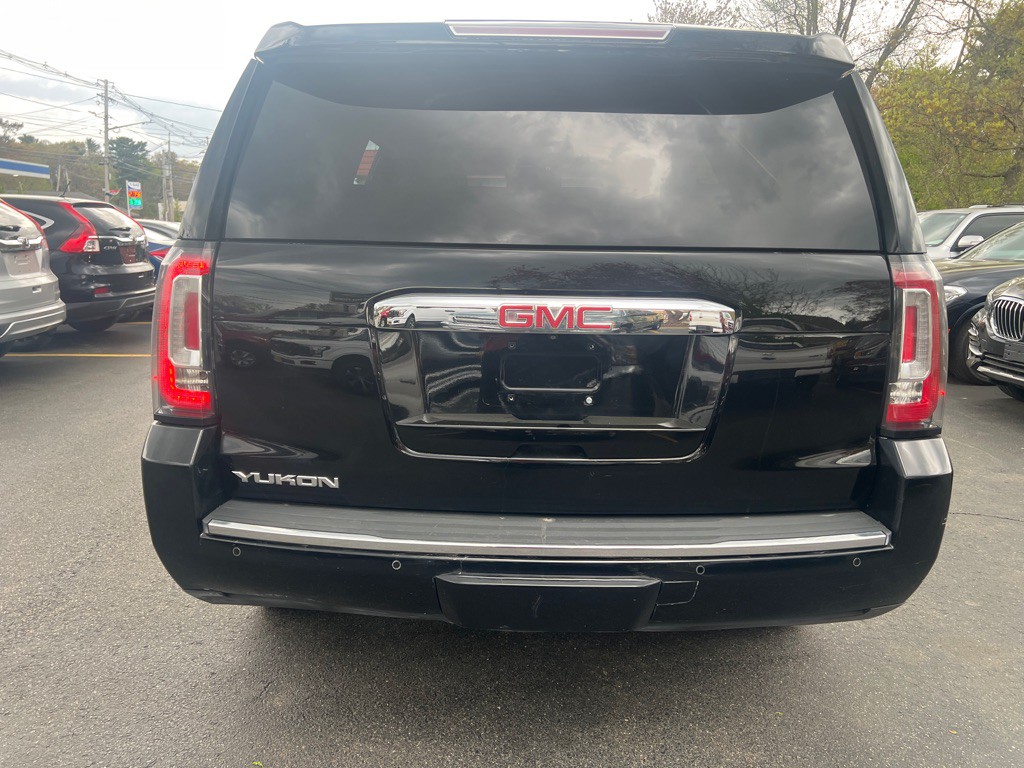 2015 GMC Yukon Image 4
