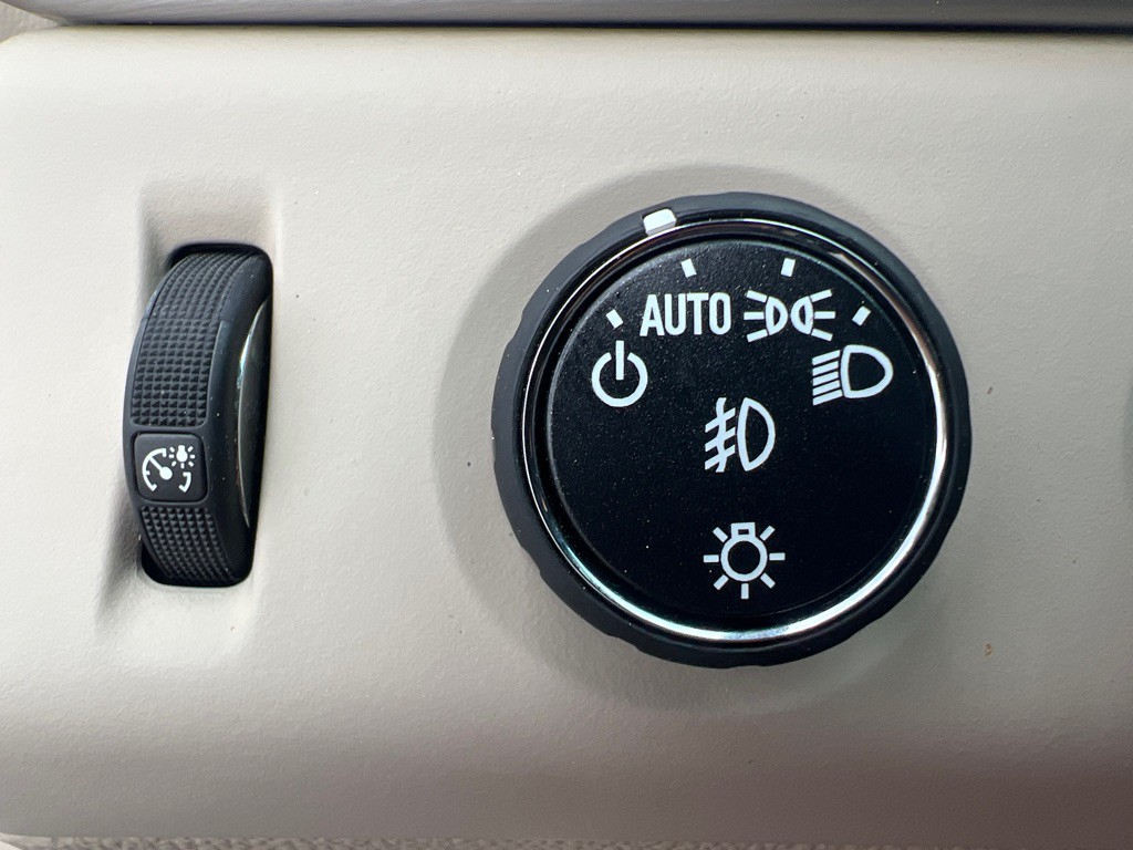 2015 GMC Yukon Image 23