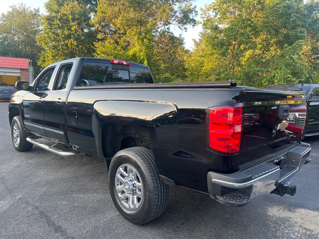 2016 Chevrolet Silverado 1500 Image 3