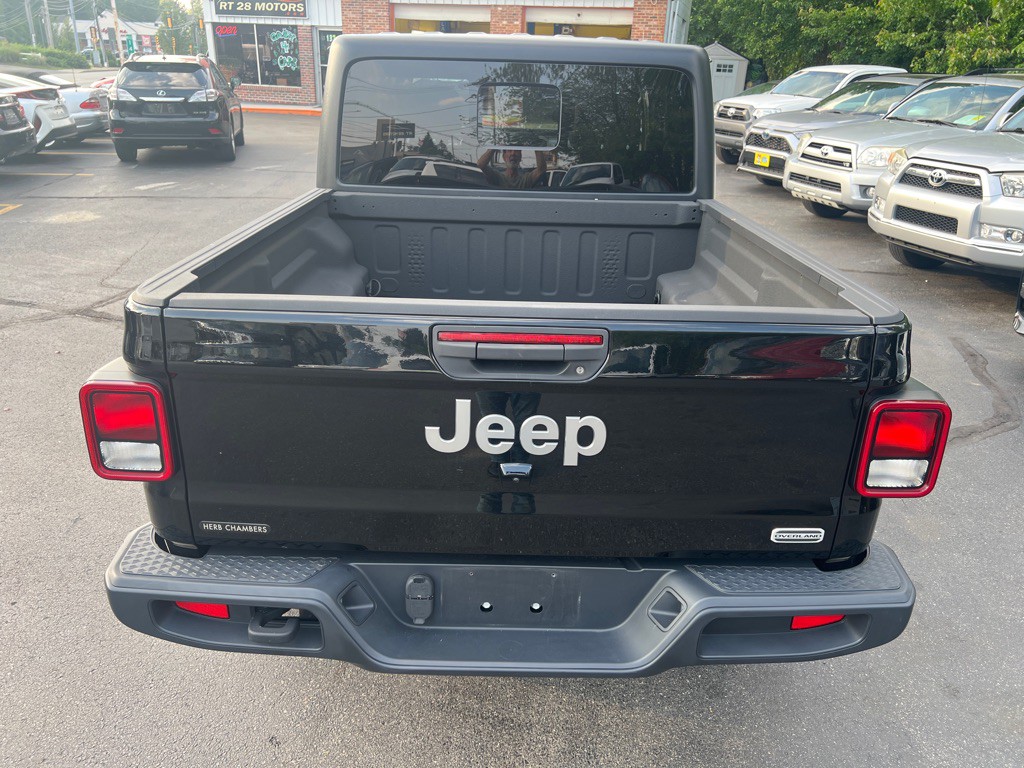 2021 Jeep Gladiator Image 5