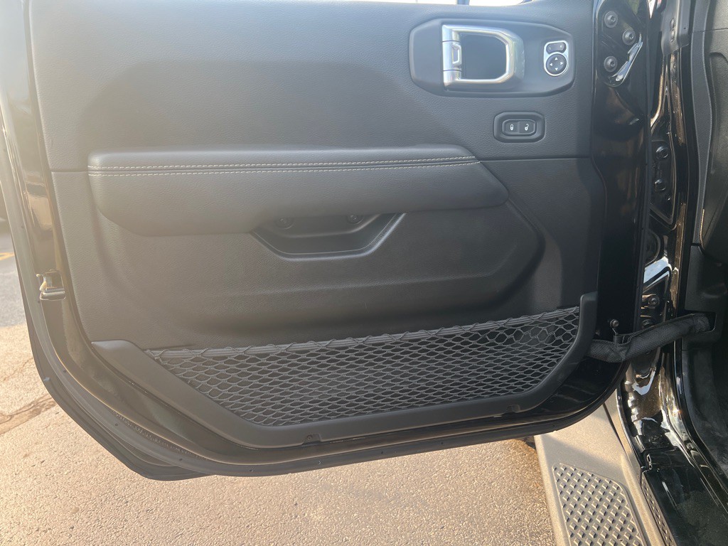 2021 Jeep Gladiator Image 10
