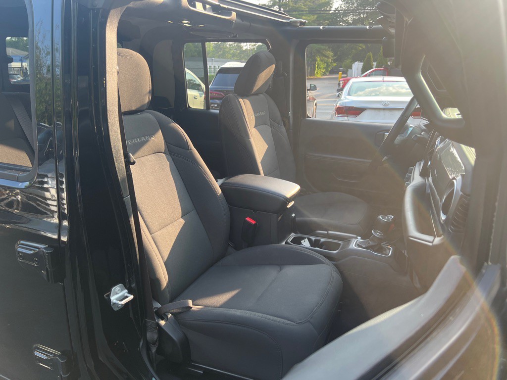 2021 Jeep Gladiator Image 16