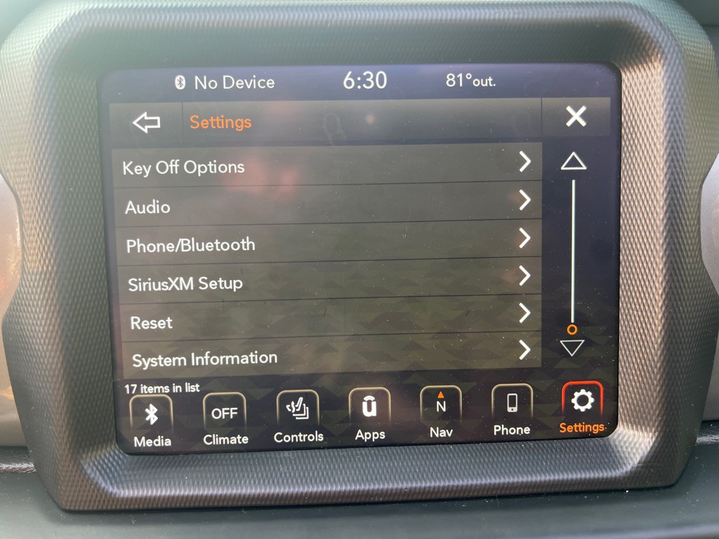 2021 Jeep Gladiator Image 24