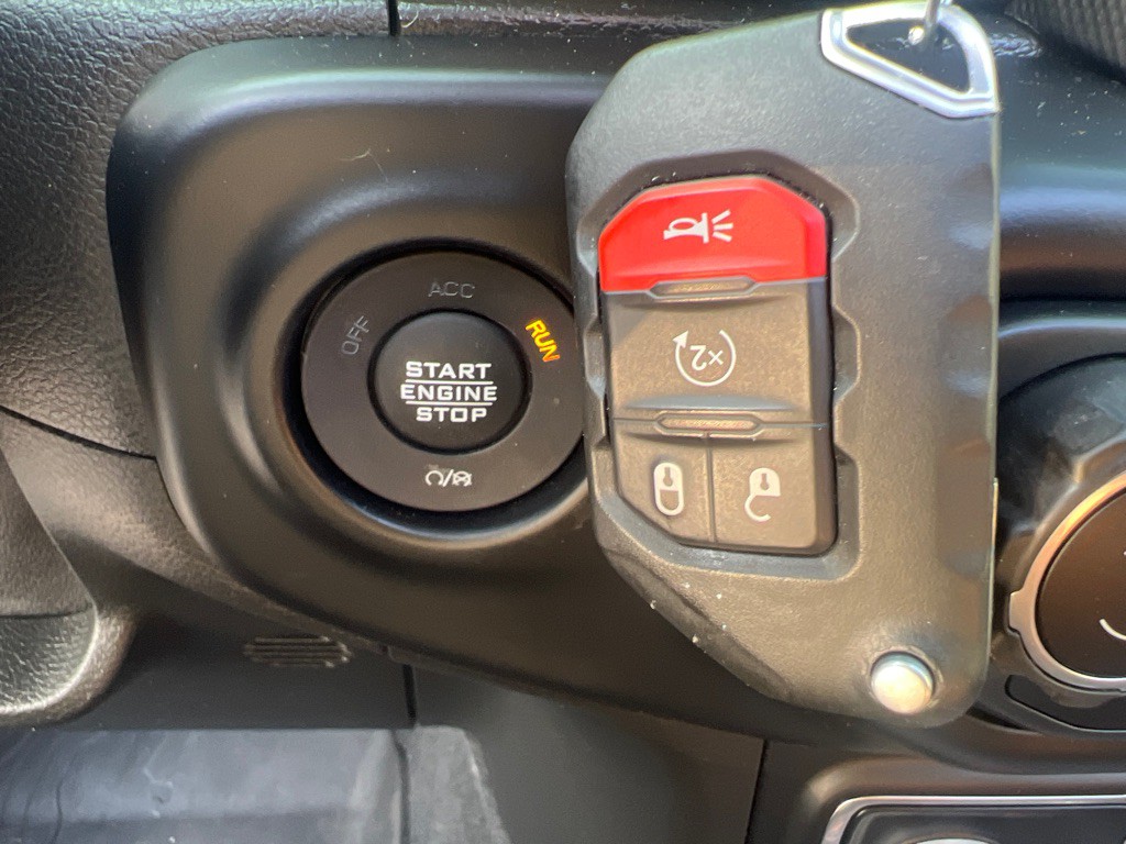 2021 Jeep Gladiator Image 27