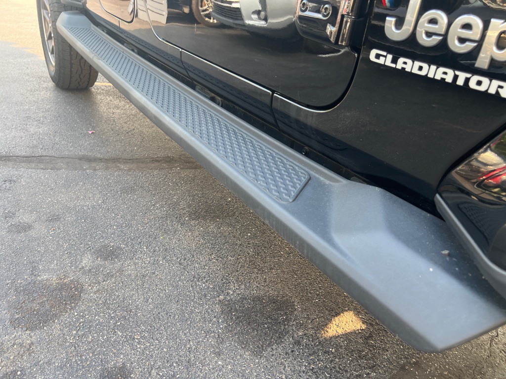 2021 Jeep Gladiator Image 32