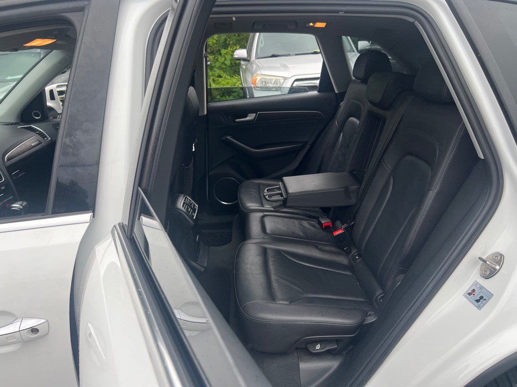 2015 Audi Q5 Image 16