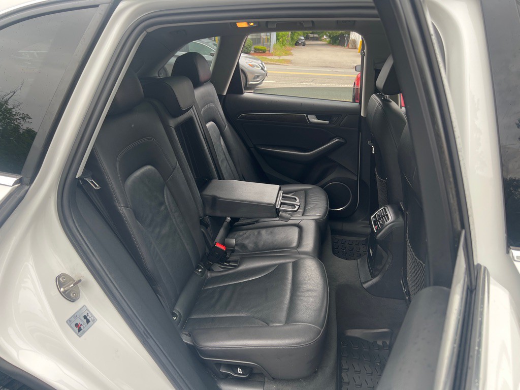 2015 Audi Q5 Image 18
